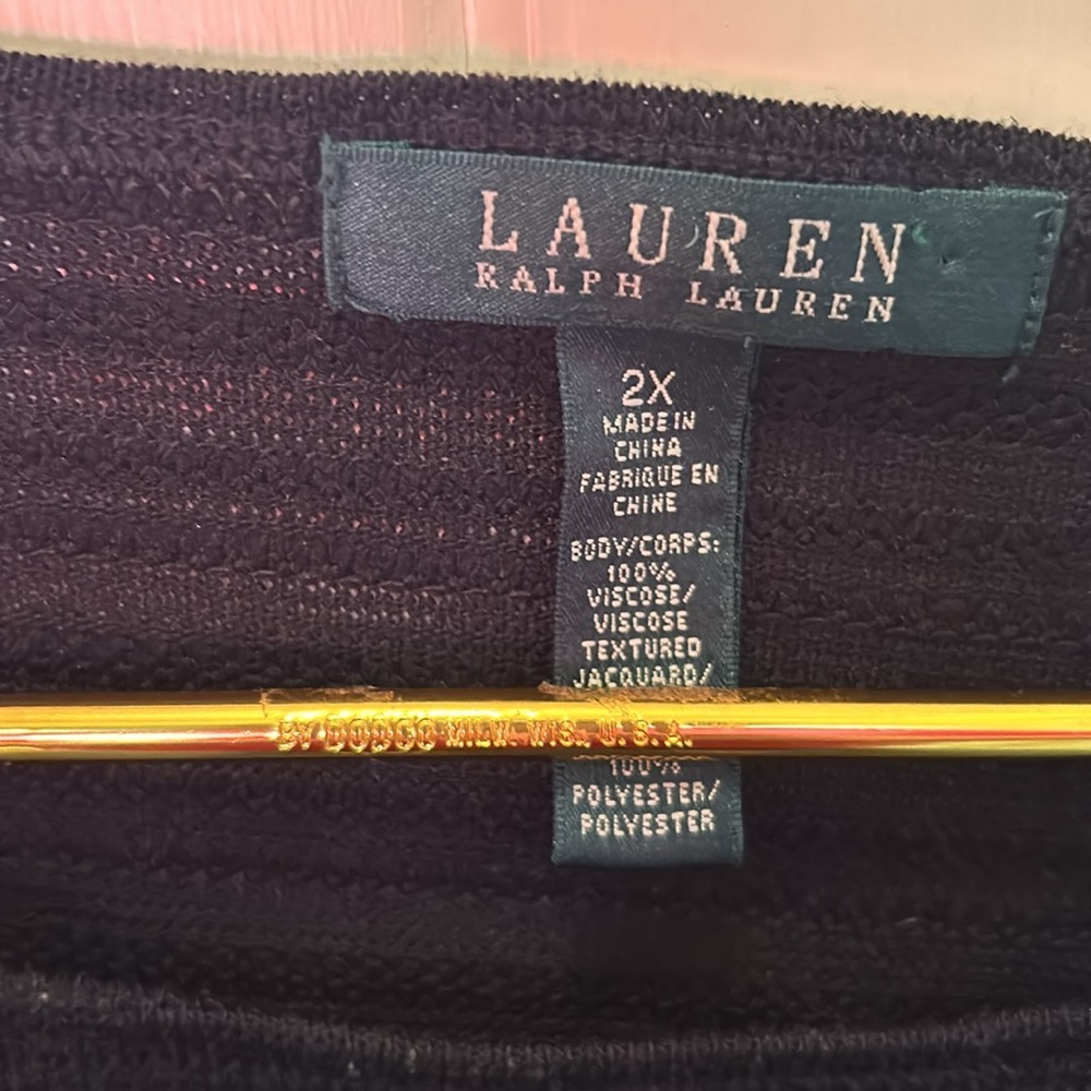 Lauren 2X Women’s Shirt - Picture 2 of 4
